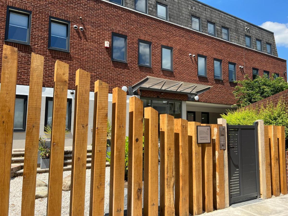 Prospect Quarter Apartments In Old Town Swindon Bagian luar foto